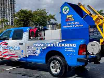 Trash Can Cleaning System – Trailer Dual Grabber (SB2)